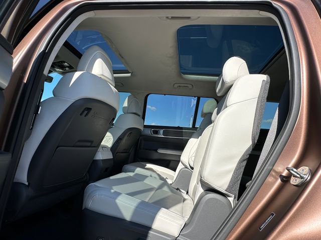 Used 2024 Hyundai Santa Fe Calligraphy image 18