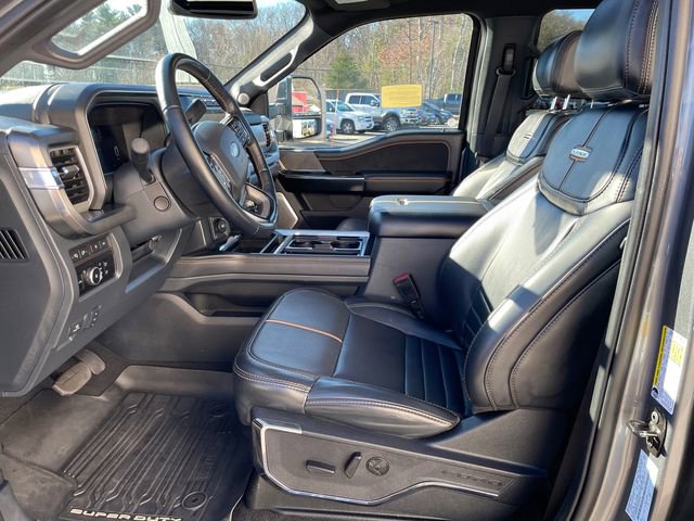 Used 2024 Ford F250 Platinum image 40