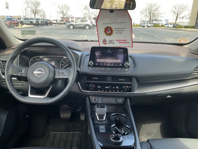 Used 2023 Nissan Rogue SV w/ SV Premium B Package image 12