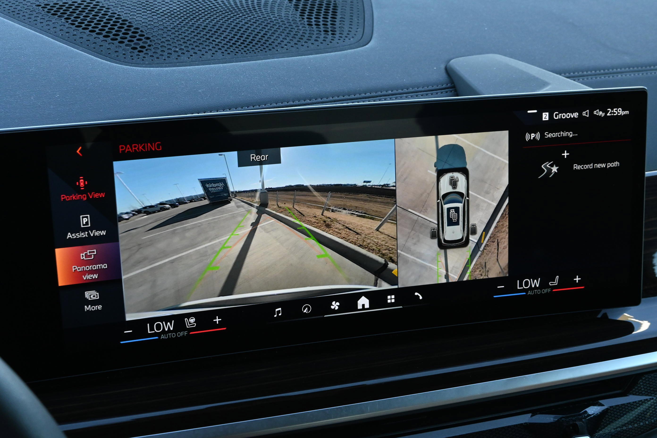 Certified 2025 BMW X5 xDrive40i w/ Premium Package image 16