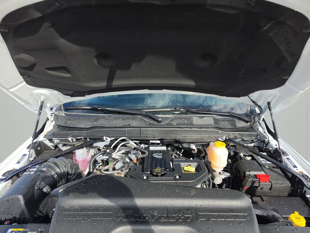 New 2026 RAM 5500 Tradesman w/ Chrome Appearance Group image 9