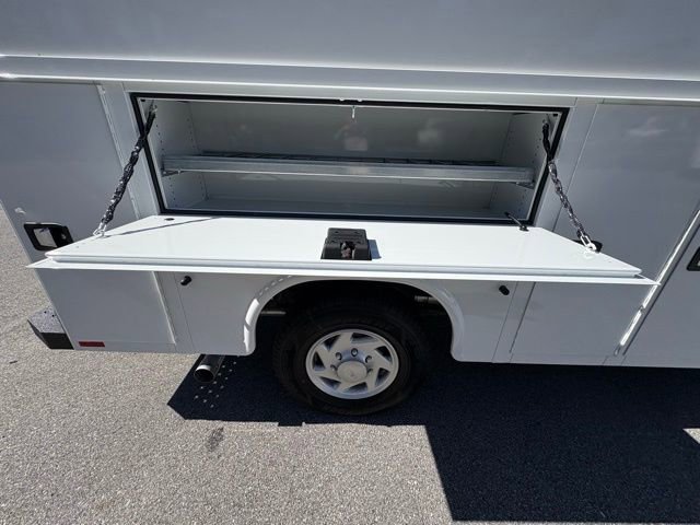 New 2025 Ford E-350 and Econoline 350 Super Duty w/ Power Equipment Group image 22