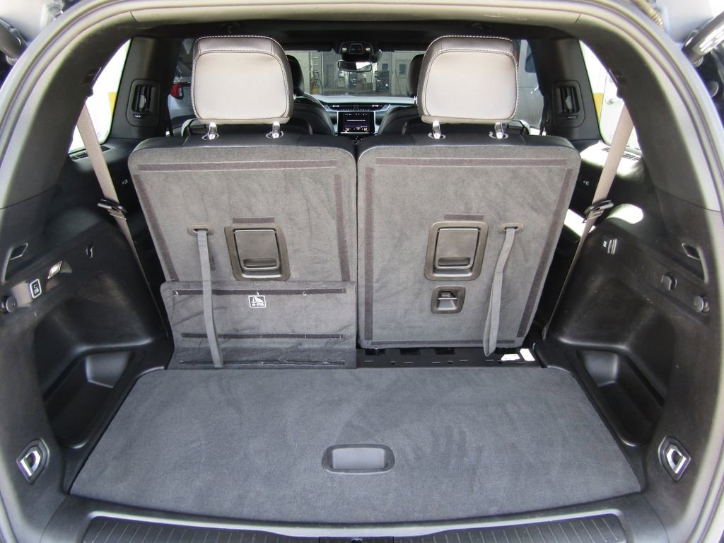 Used 2024 Jeep Grand Cherokee L Altitude AWD/4WD image 33