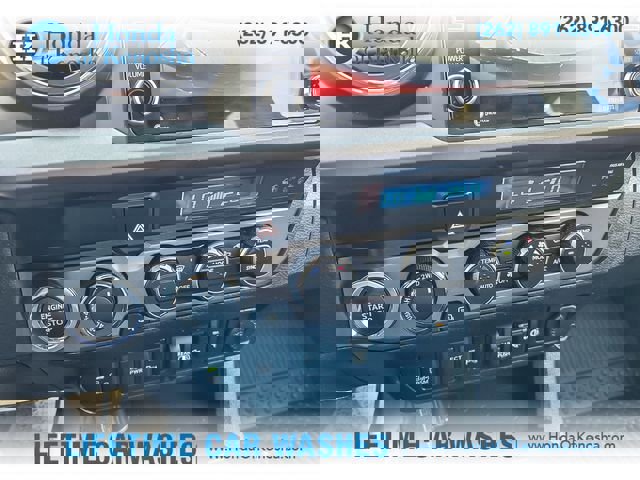 Used 2022 Toyota Tacoma TRD Off-Road w/ Technology Package image 17