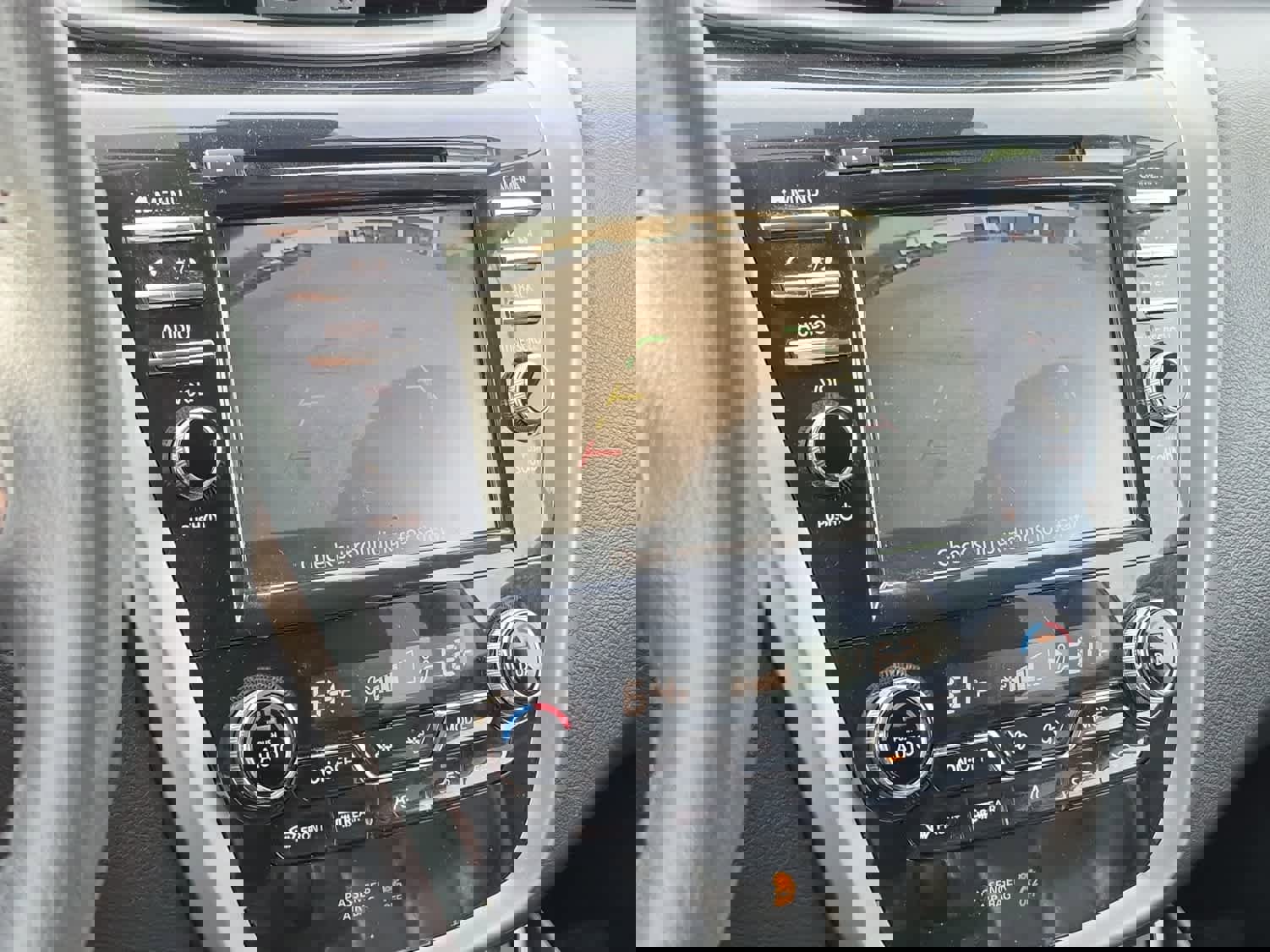 Used 2024 Nissan Murano SV w/ SV Midnight Edition Package image 14