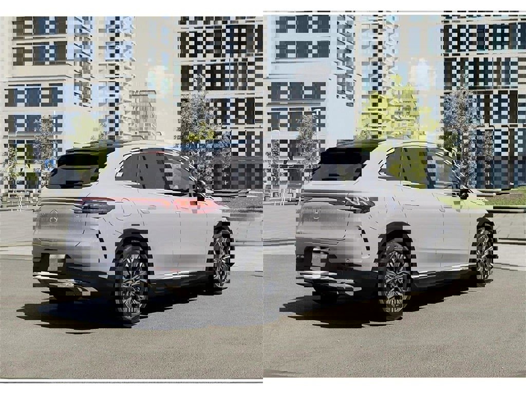 New 2025 Mercedes-Benz EQE 350+ 4MATIC SUV image 21
