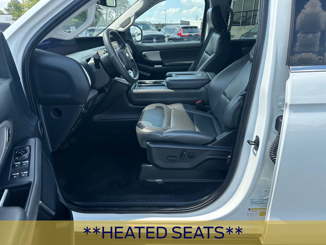 Certified 2025 Ford Expedition Active AWD/4WD image 10