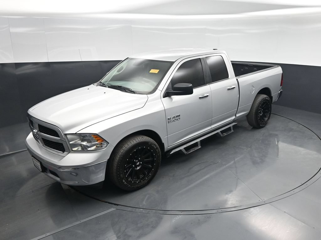 Used 2018 RAM 1500 Classic SLT RWD image 28