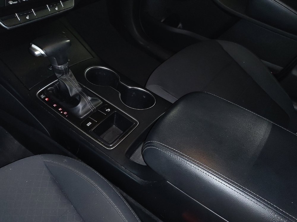 Used 2019 Kia Sorento S image 26