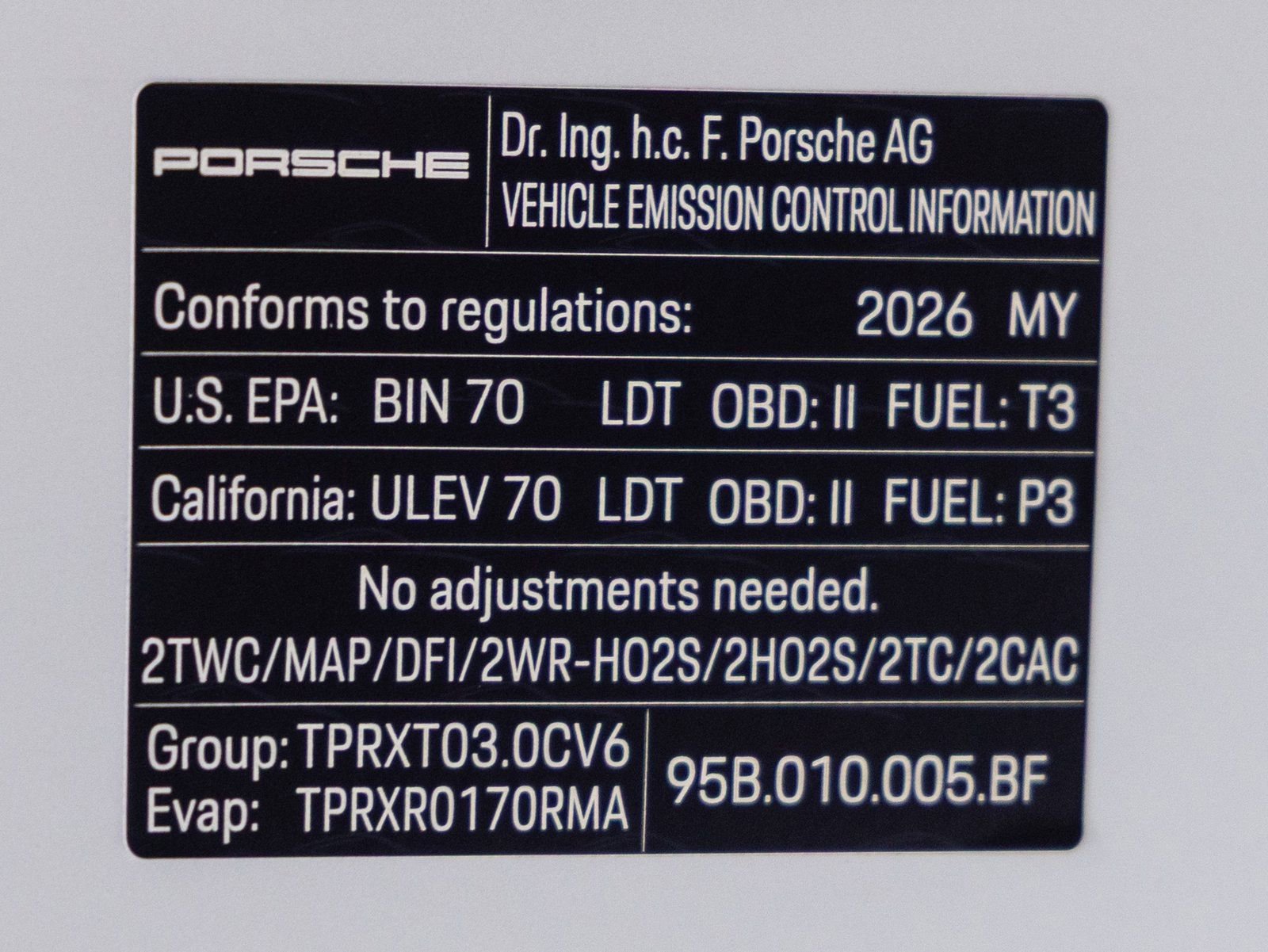 Certified 2026 Porsche Macan S image 36