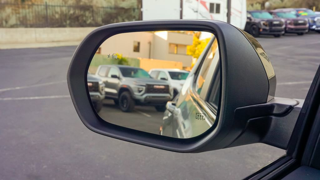 New 2026 GMC Terrain AT4 AWD/4WD image 13