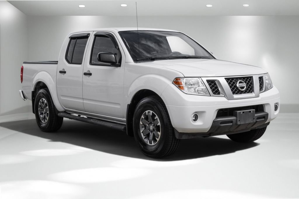 Used 2019 Nissan Frontier Desert Runner RWD image 5