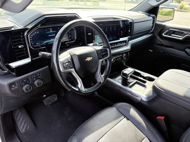 Used 2023 Chevrolet Silverado 1500 LTZ AWD/4WD image 7