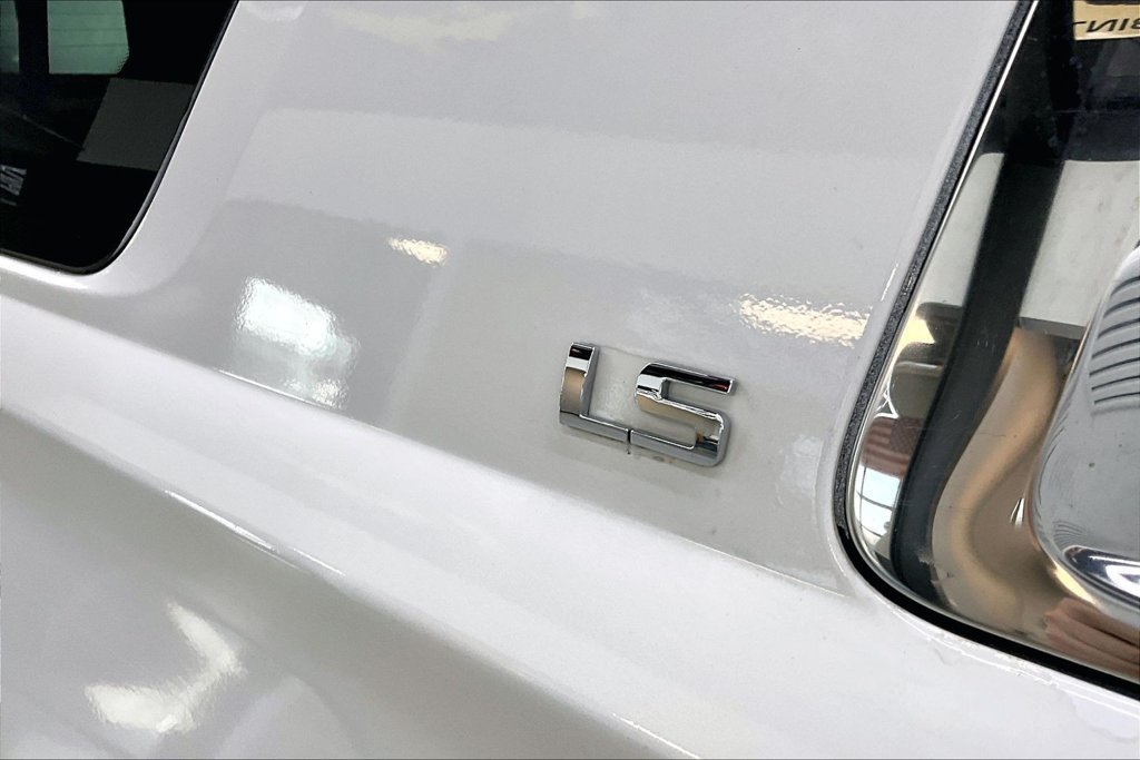 Used 2016 Chevrolet Suburban LS w/ Max Trailering Package AWD/4WD image 25