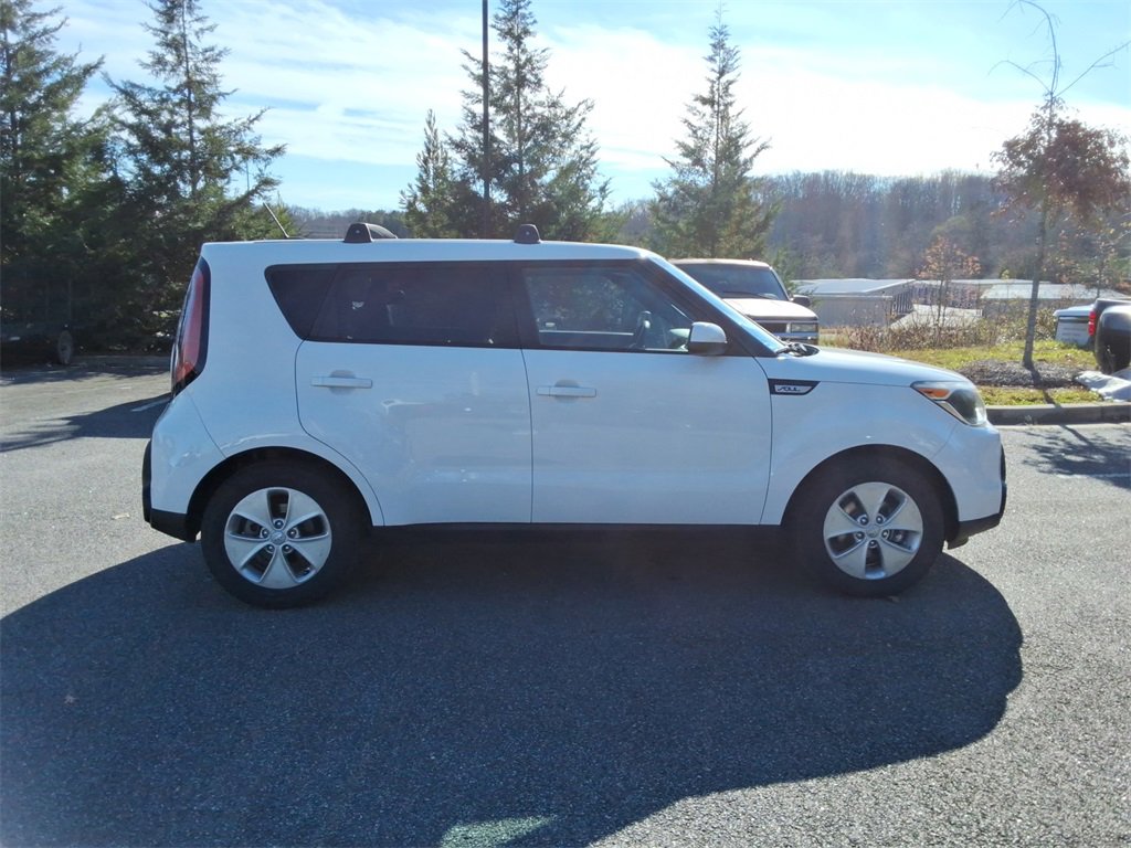 Used 2015 Kia Soul image 4