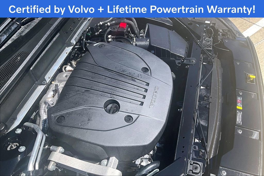 Used 2025 Volvo XC60 B5 Plus image 43