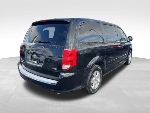 Used 2013 Dodge Grand Caravan SXT w/ Rear Park Assist Pkg image 7