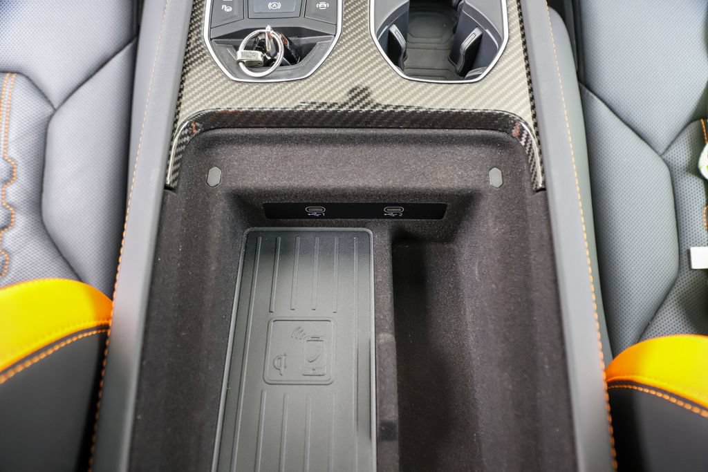 Used 2024 Lamborghini Urus S AWD/4WD image 79