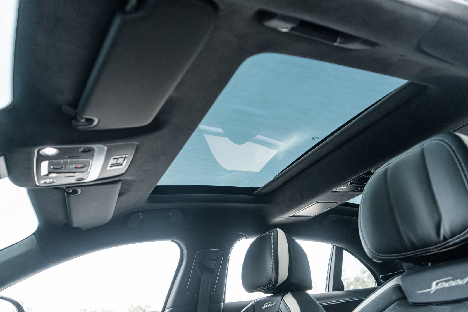 Certified 2025 Bentley Flying Spur Plug-In Hybrid AWD/4WD image 25