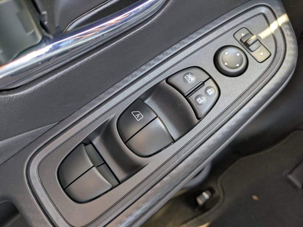 New 2025 Nissan Versa SV w/ Trunk Package image 21