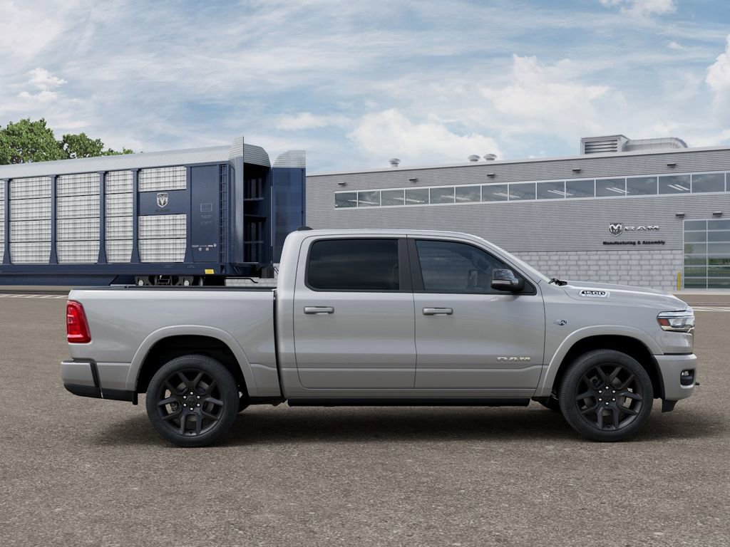 New 2026 RAM 1500 Laramie AWD/4WD image 21