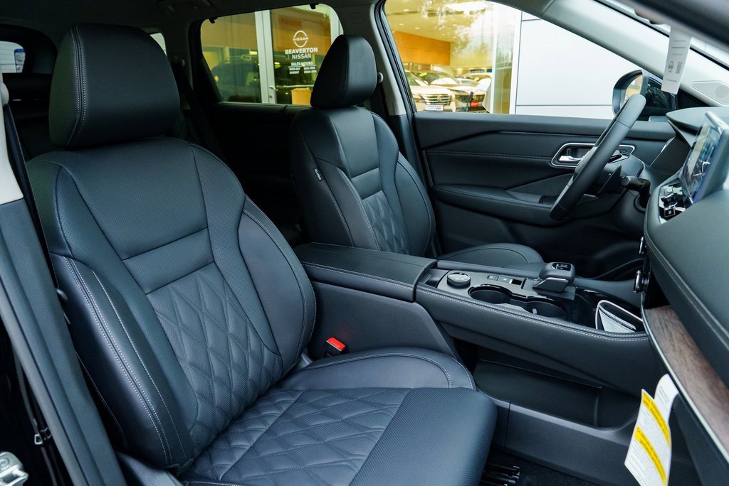 New 2026 Nissan Rogue Platinum image 28