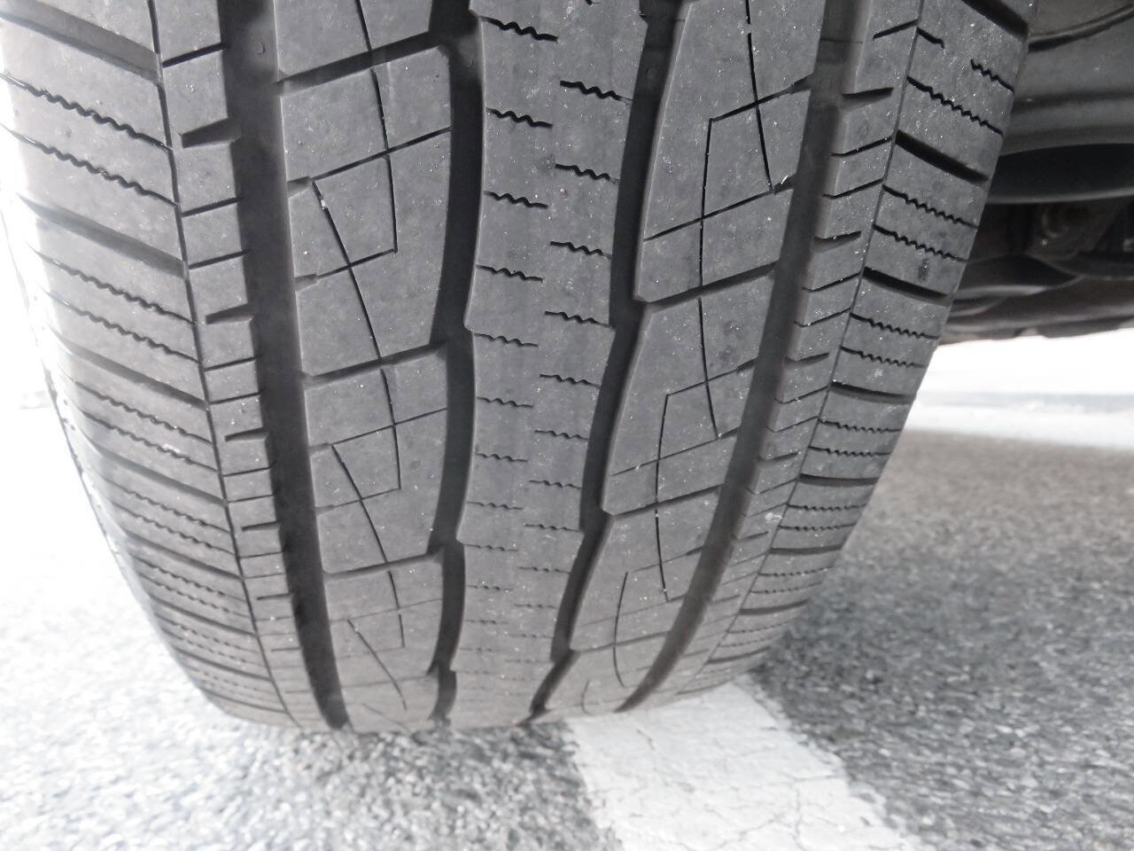 Used 2019 Nissan Armada SL w/ Premium Package image 36