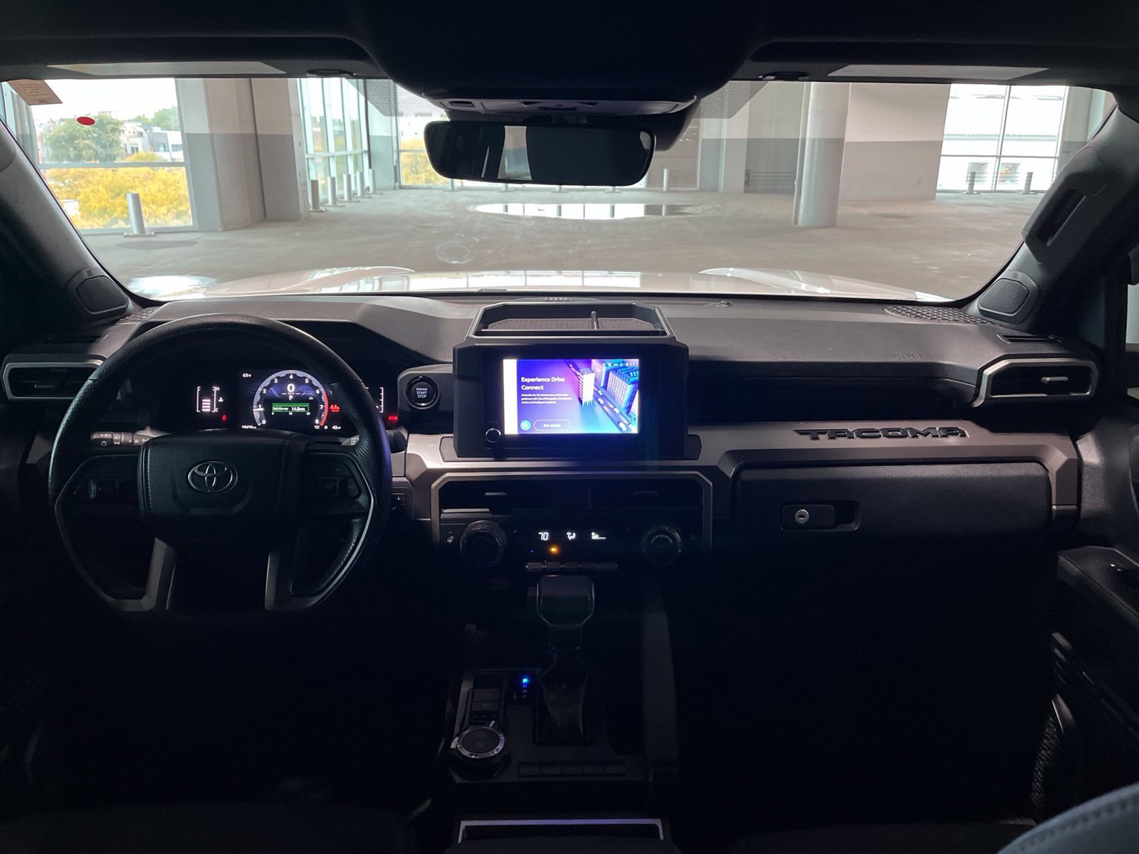 Used 2024 Toyota Tacoma SR5 AWD/4WD image 39