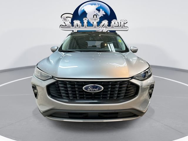 Used 2023 Ford Escape Platinum w/ Premium Technology Package image 6