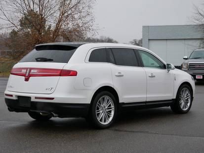Used 2019 Lincoln MKT AWD image 31