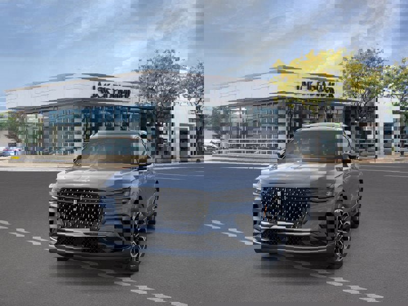 New 2026 Lincoln Nautilus Reserve image 2