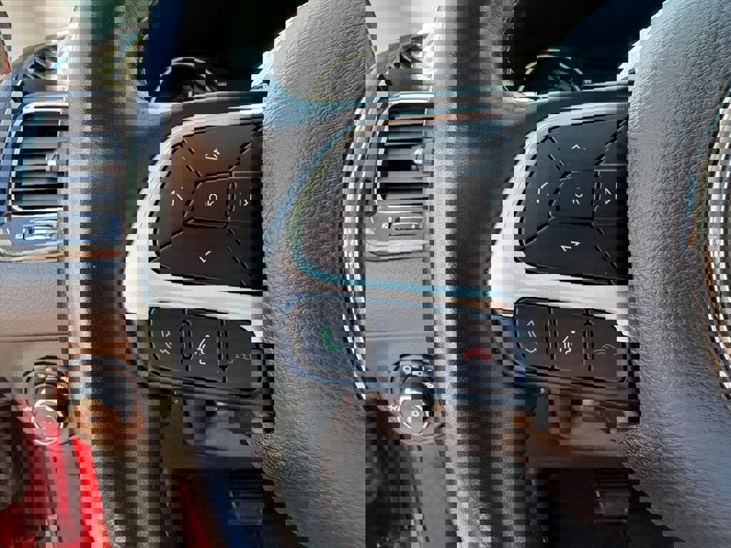 Used 2021 Jeep Compass Limited image 10