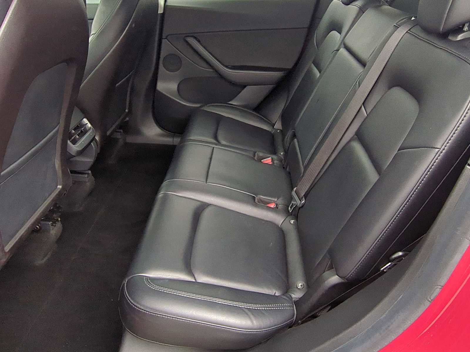 Used 2021 Tesla Model Y Performance image 18