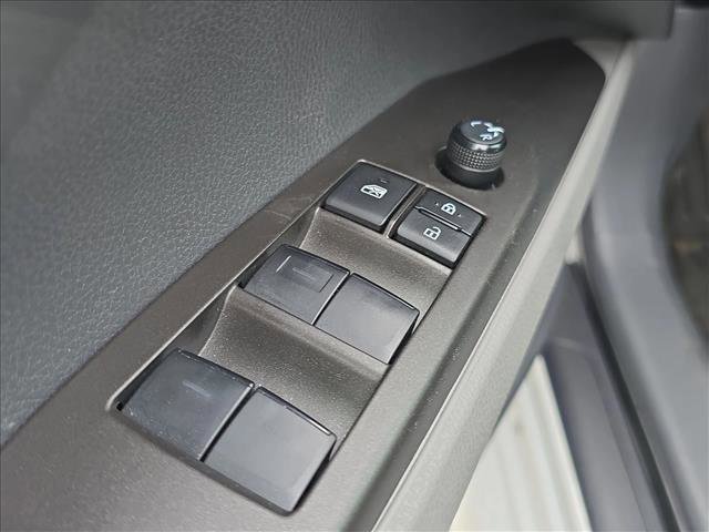 Used 2023 Toyota Camry LE image 8