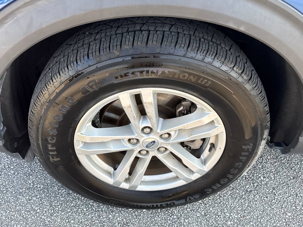 Used 2020 Ford Explorer XLT RWD image 11