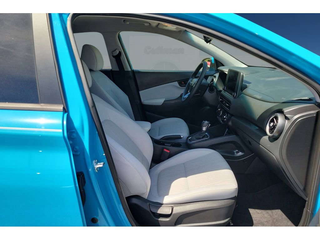 Used 2023 Hyundai Kona SEL FWD image 25