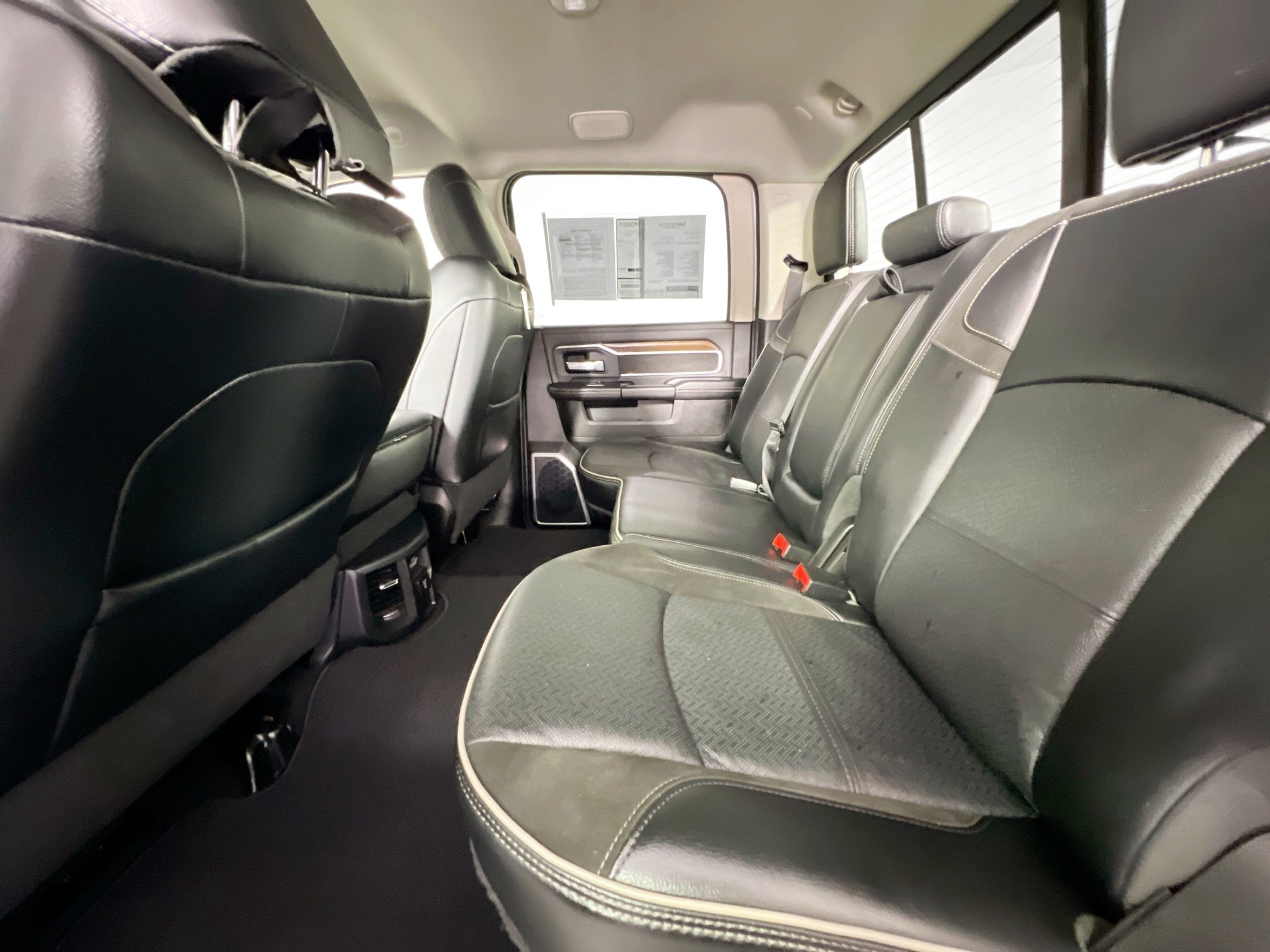 Used 2024 RAM 2500 Laramie image 29