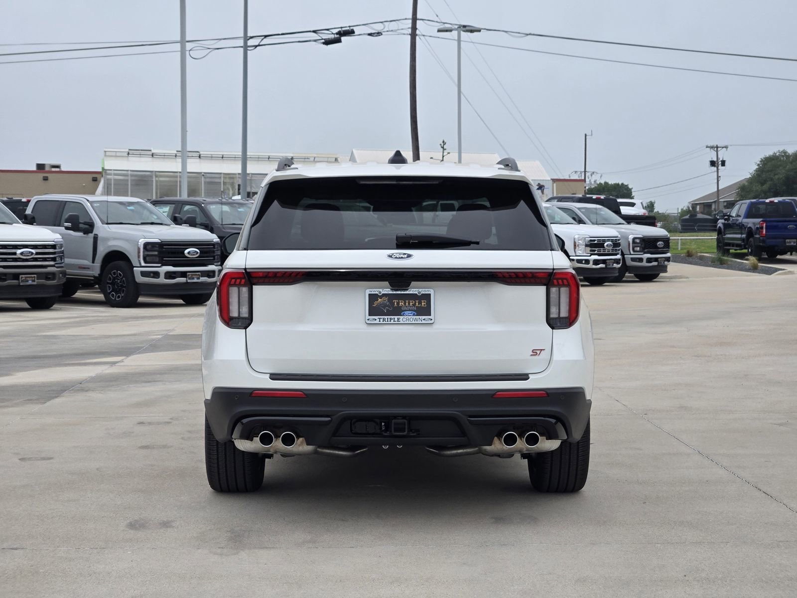 New 2026 Ford Explorer ST RWD image 7