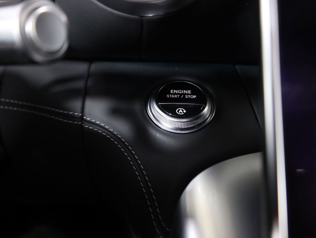 Used 2024 Mercedes-Benz SL 43 AMG image 23