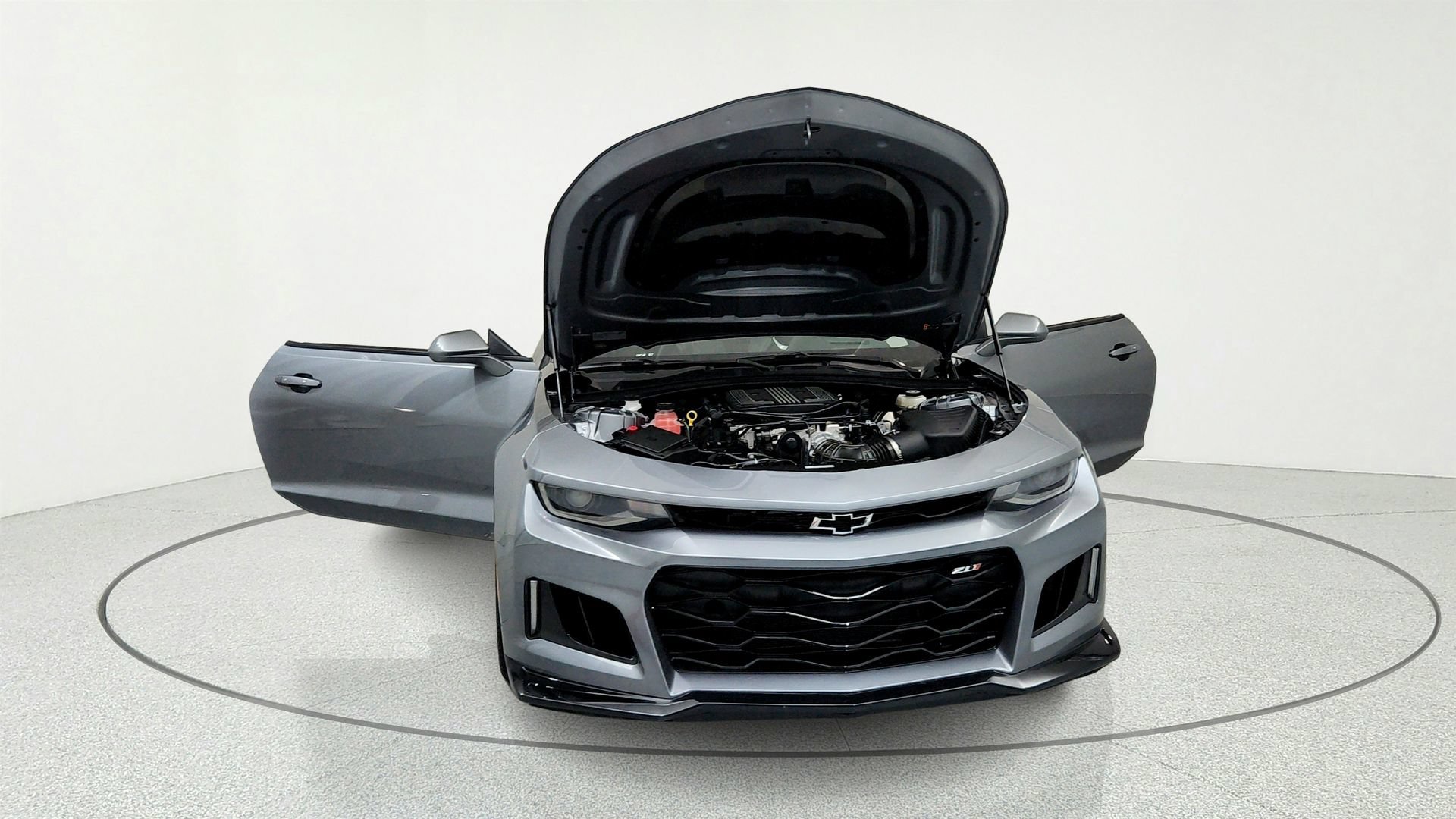 Used 2022 Chevrolet Camaro ZL1 RWD image 15