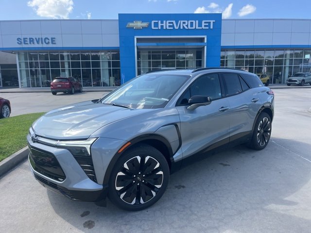 New 2025 Chevrolet Blazer EV RS image 2
