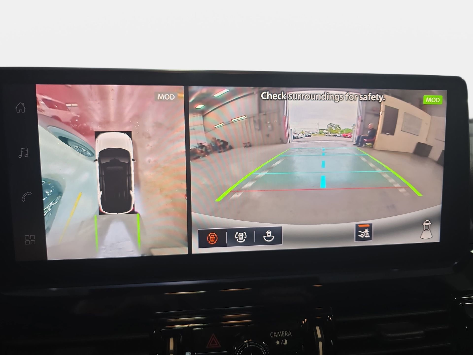 New 2026 Nissan Pathfinder Platinum image 23