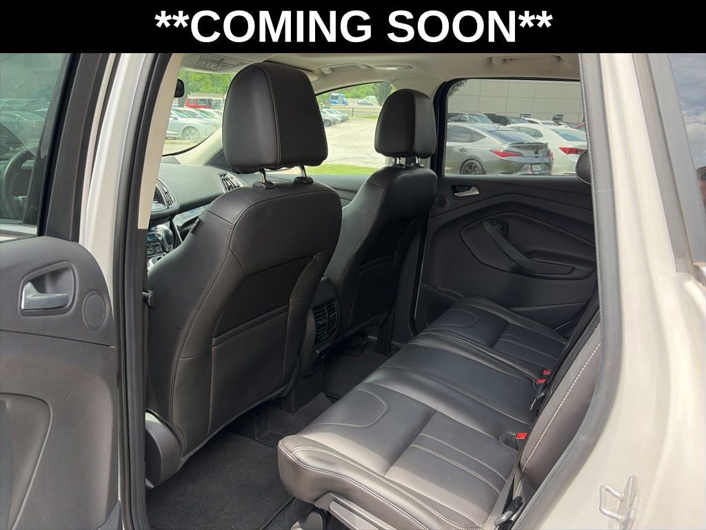 Used 2013 Ford Escape Titanium w/ Parking Technology Pkg FWD image 9