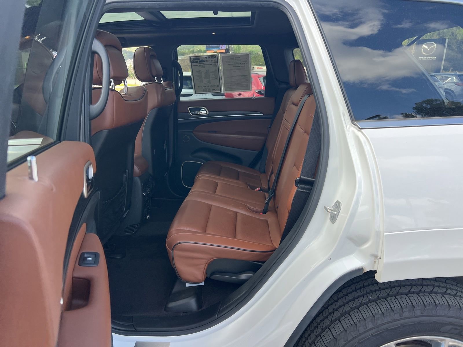 Used 2017 Jeep Grand Cherokee Summit w/ Platinum Series Group image 33