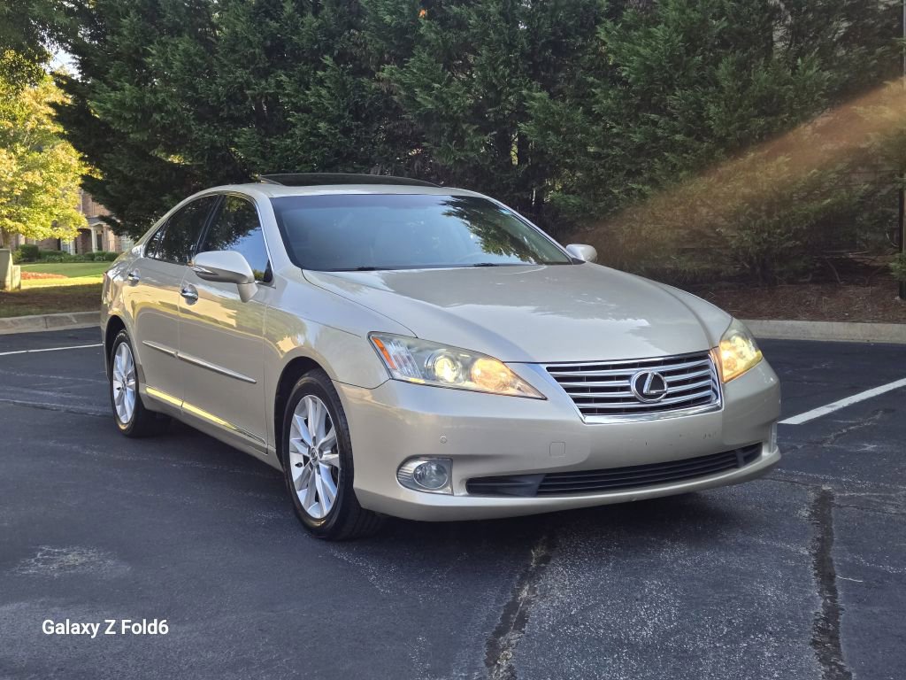 Used 2011 Lexus ES 350 image 3