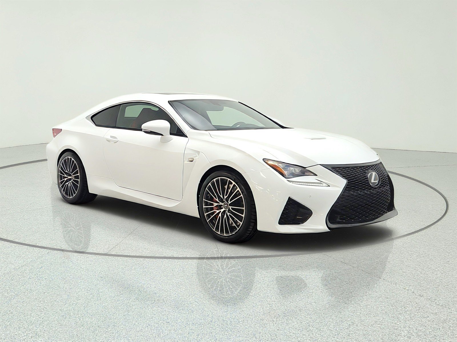 Used 2015 Lexus RC F w/ Premium Package RWD image 3