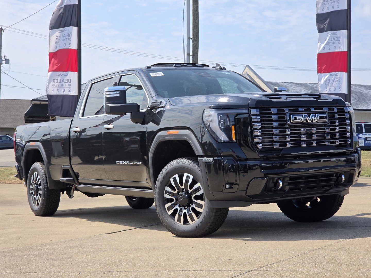 New 2026 GMC Sierra 3500 Denali Ultimate AWD/4WD image 2