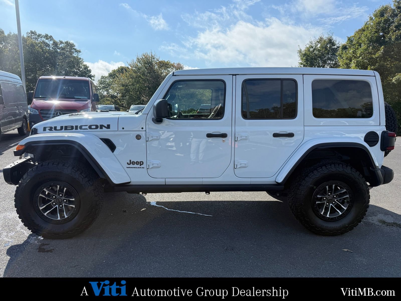 Used 2024 Jeep Wrangler Unlimited Rubicon 392 image 5