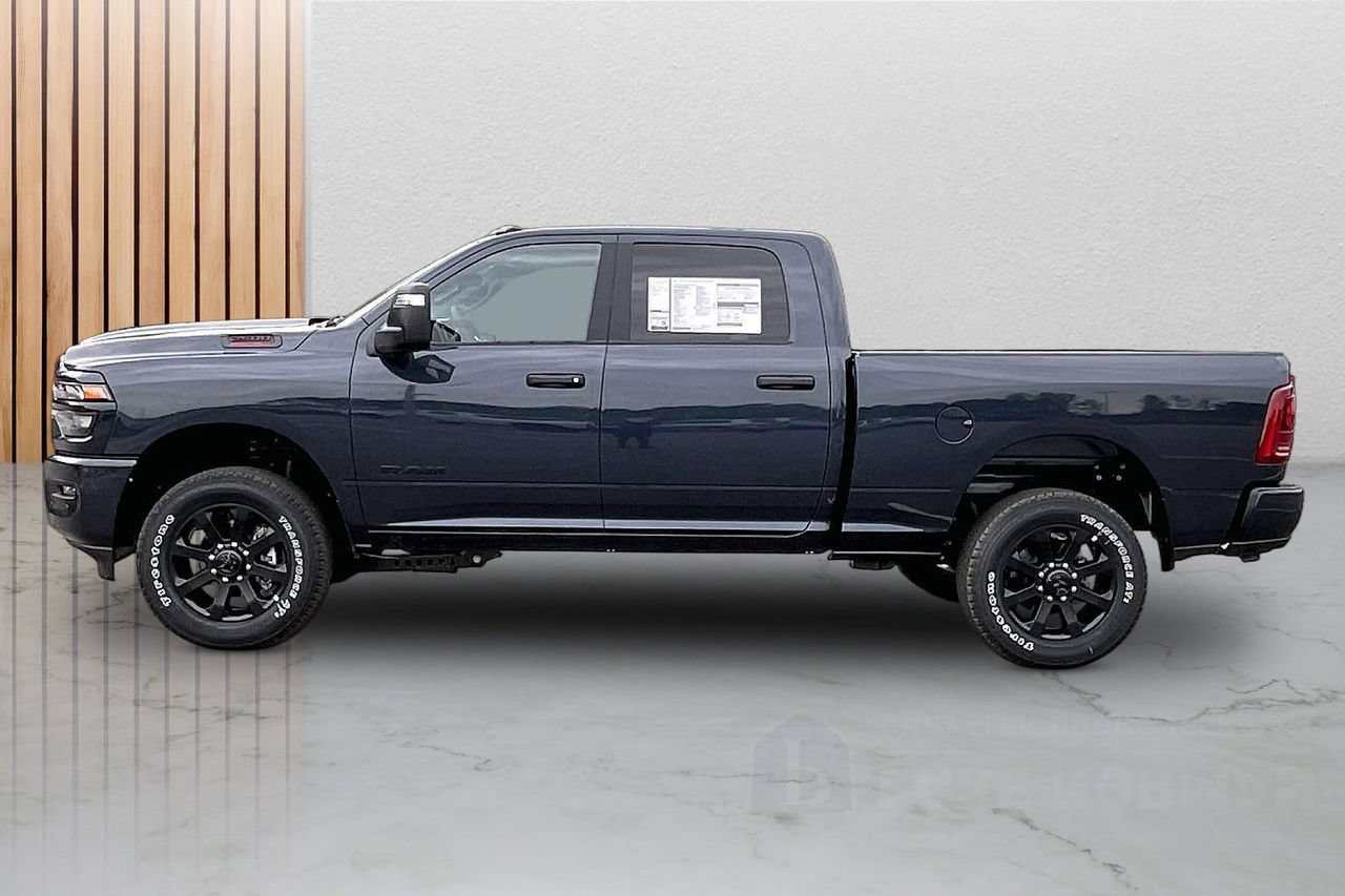 New 2026 RAM 2500 Big Horn AWD/4WD image 6