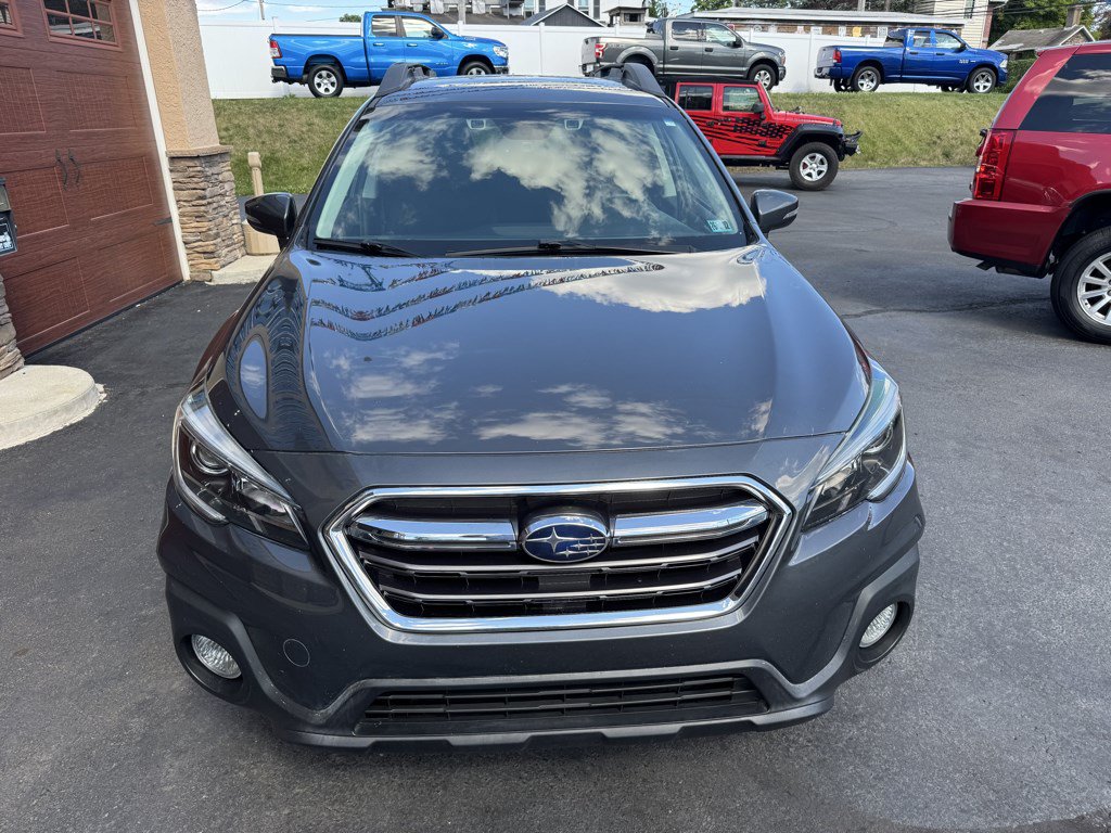Used 2018 Subaru Outback 2.5i Premium AWD/4WD image 3